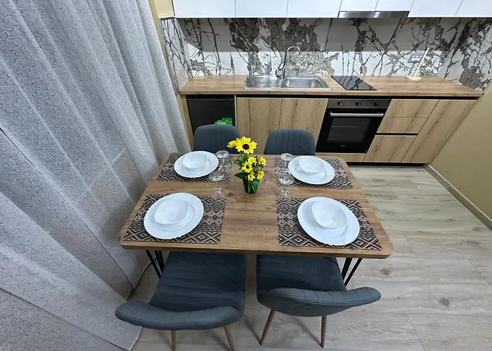 Rebi Apartamento Tirana